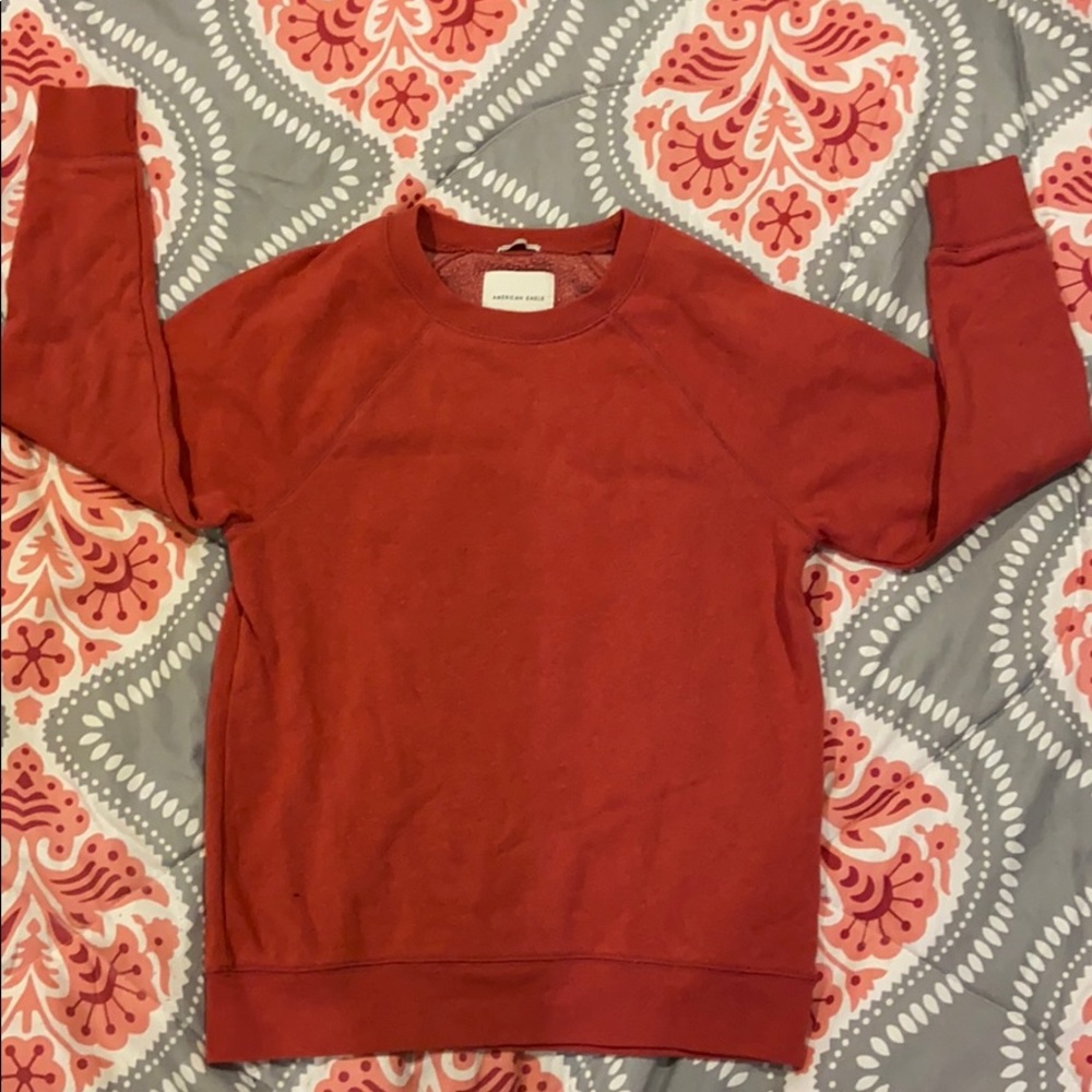 Dark pink crew neck